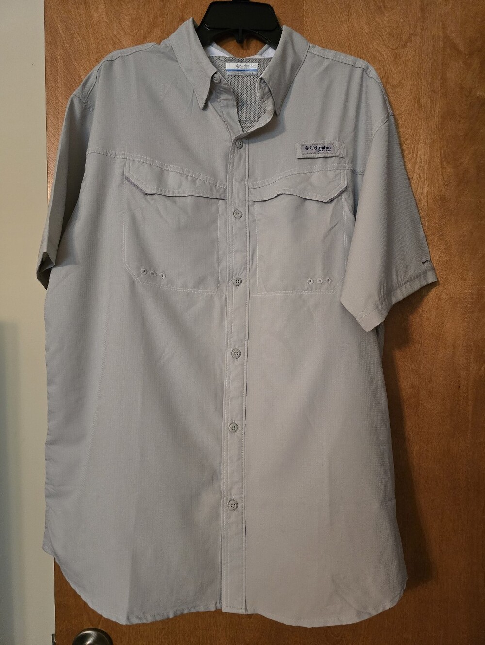 Columbia Men's Short-Sleeve Fishing Shirt - Light Gray